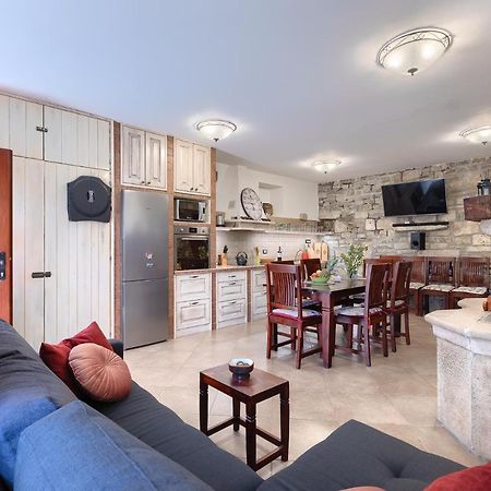 Apartman Pietro Мотовун Экстерьер фото